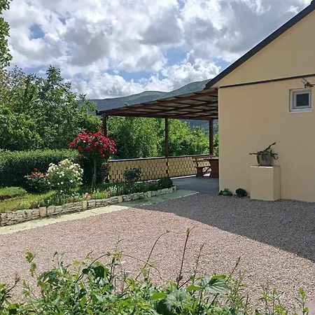 Villa Smjestaj Dada Trebinje Exterior foto