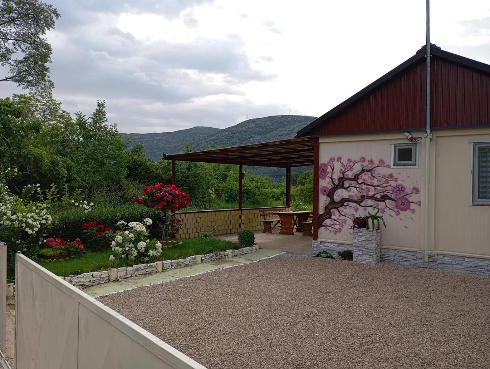 Villa Smjestaj Dada Trebinje Exterior foto